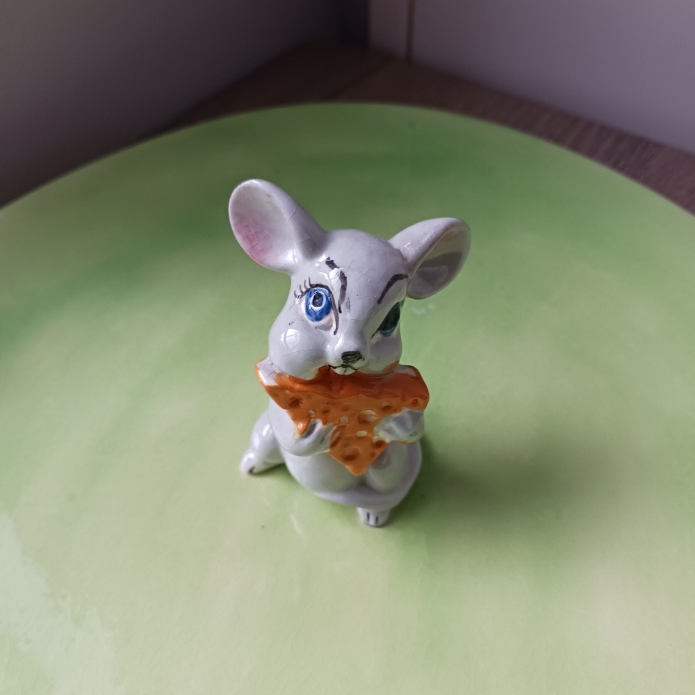 π· Whimsical Vintage Ceramic Mouse Trinket Tray / Cheese Plate π π§ - Picture 4 of 14